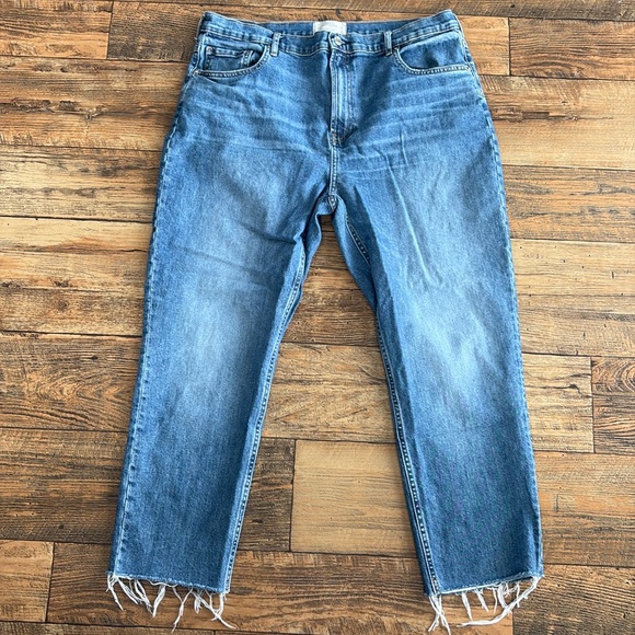 Everlane Denim - Everlane The Cheeky Jean Light Wash size 33 Regular